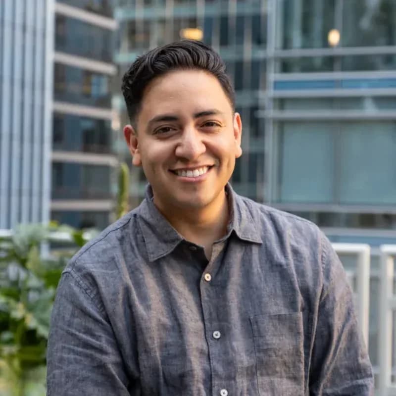 Alan Bucio, Global Supply Chain Manager